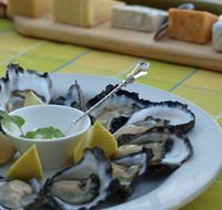 Oyster Shed on Wray Street - Tourism Guide