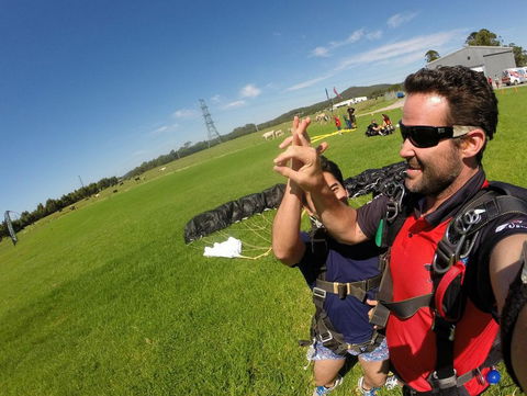 Skydive Sydney North Coast - Tourism Guide 7