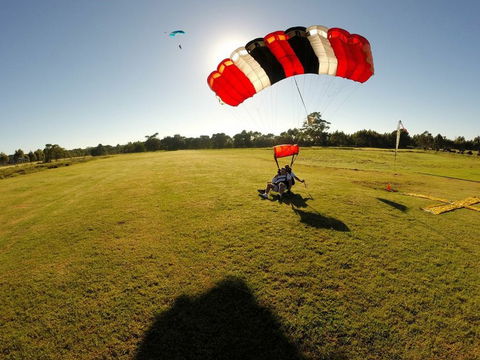 Skydive Sydney North Coast - Tourism Guide 10