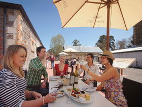 Johnston Oakbank Cellar Door - Tourism Guide 0