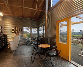Zig Zag Rd Winery - Tourism Guide 1