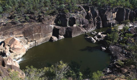 Macintyre Falls Lookout - Tourism Guide 0