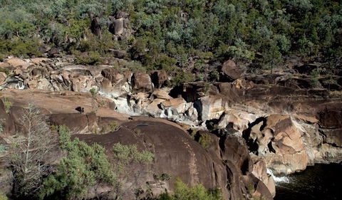 Macintyre Falls Lookout - Tourism Guide 1