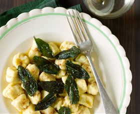 A Tavola! Cooking School At Pizzini Wines - Tourism Guide 4
