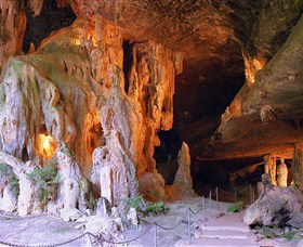 Abercrombie Caves - Tourism Guide 0
