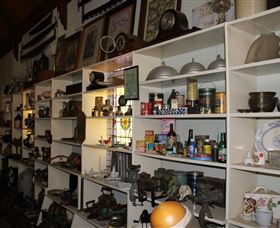 Batlow Historical Society - Travel Agents 1