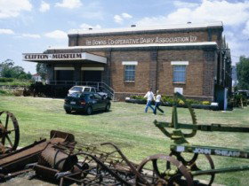Clifton QLD Tourism Guide