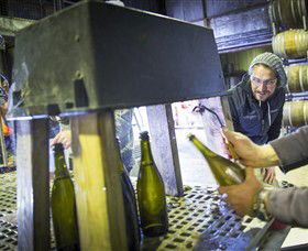 Quealy Winemakers - Tourism Guide 5