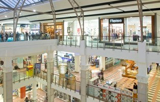Broadway Shopping Centre - Tourism Guide 1