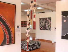 Kate Owen Gallery - Tourism Guide 1