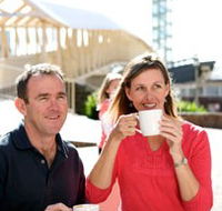 Hunter Street Outlets - Travel Search