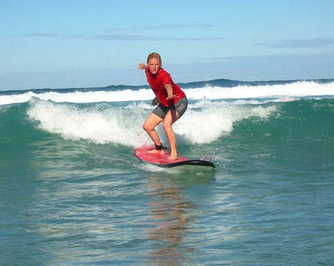 Byron Bay Style Surfing - Travel Agents 1