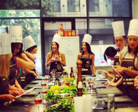ZIGI'S Personal Chef Services - Tourism Guide 1