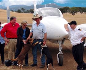 Australia By Air - Tourism Guide 0