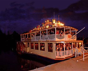 Nepean Belle Paddlewheeler - Tourism Guide 4