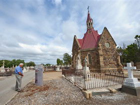 Beliefs Attitudes And Customs Interpretive Trail - West Terrace Cemetery - Tourism Guide 0