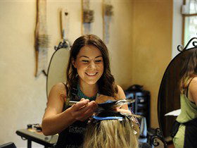Cocos Hair And Day Spa - Tourism Guide 2