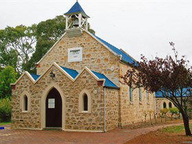 Christ Church Yankalilla - Tourism Guide 0