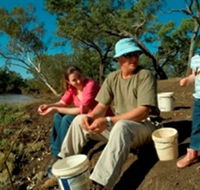 Charleville - Bakers Bend Warrego River Fishing Spot - Tourism Guide