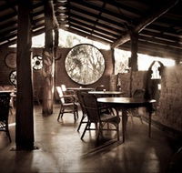 Lazy Lizard Tavern - Tourism Guide