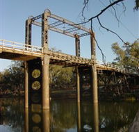 The Historic Barwon Bridge - Cruises Travel