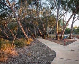 Wallam Creek, Bollon - Cruises Travel 3