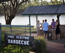 St George Riverbank Walkway - Tourism Guide 2
