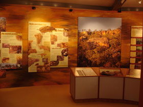 The Quinkan And Regional Cultural Centre - Tourism Guide 2