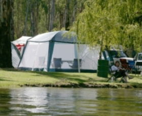 Long Paddock - Cobb Highway Touring Route - Travel Agents 2