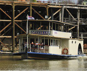 Paddlesteamer Canberra - Cruises Travel 1