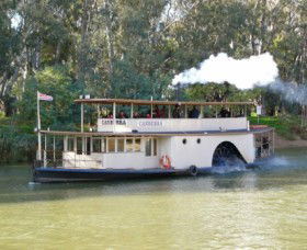 Paddlesteamer Canberra - Cruises Travel 0