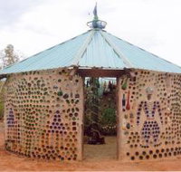 Aladdins Cave Bottlehouse - Tourism Guide