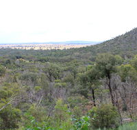 Ben Hall's Cave walking track - Cruises Travel