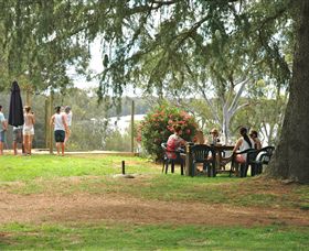Lake Moodemere Estate - Cruises Travel 3