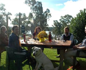 Lake Moodemere Estate - Cruises Travel 4