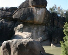 Cranky Rock Nature Reserve - Travel Agents 0