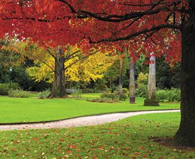 Albury Botanic Gardens - Tourism Guide 0