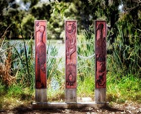 Wagirra Trail And Yindyamarra Sculpture Walk - Tourism Guide 4