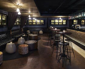 Luckyâ€™s Speakeasy - Tourism Guide 1