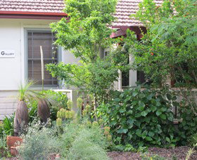 Chisholm Street Gallery - Tourism Guide 3