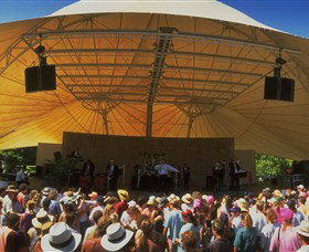Commonwealth Park - Tourism Guide 5