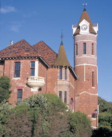 Old Post Office - Tourism Guide 0