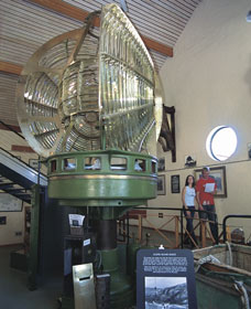 Albany Residency Museum - Travel Search 1