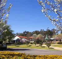Hunter Valley Gardens Shopping Village - Tourism Guide
