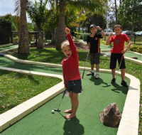Hunter Valley Aqua Golf and Putt Putt - Tourism Guide