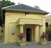 Old Court House Law Museum - Tourism Guide