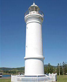 Kiama Lighthouse - Tourism Guide 0