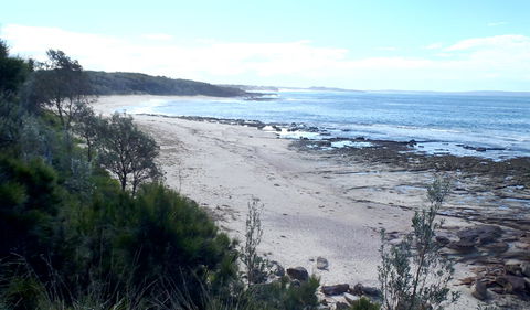 Monument Beach Picnic Area - Tourism Guide 0