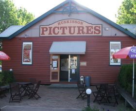 Huskisson Pictures - Tourism Guide 0