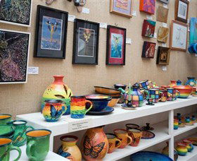 Nimbin Artists Gallery - Tourism Guide 3